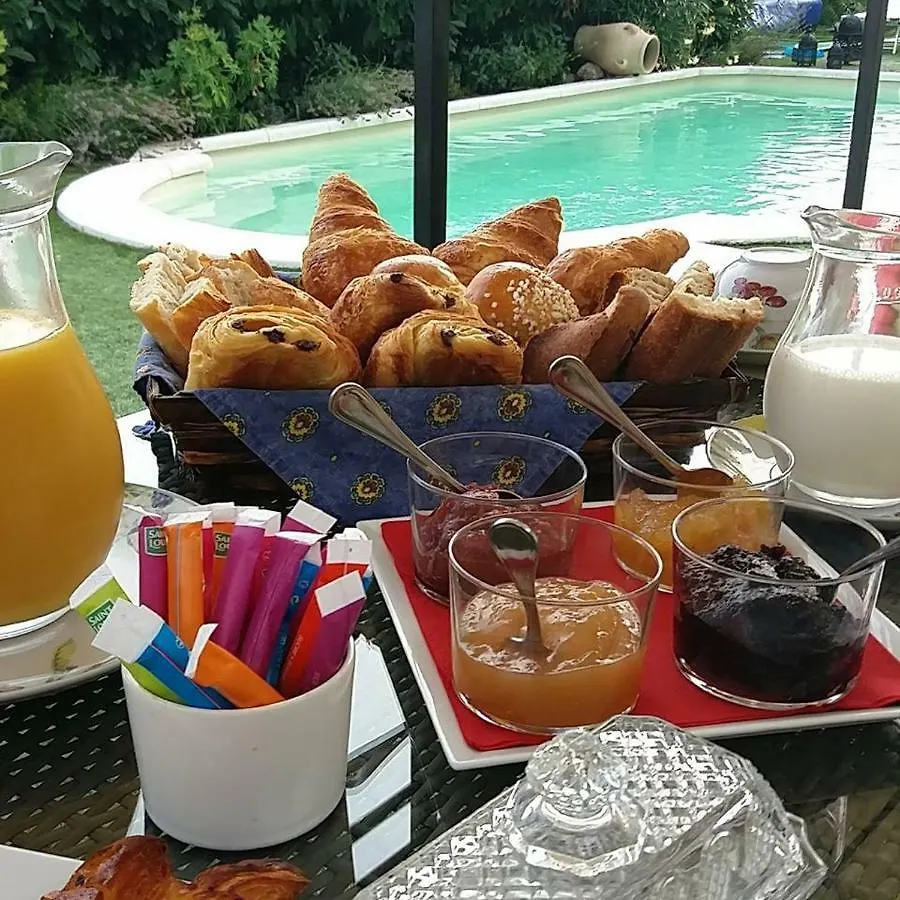 Chambres D'Hotes Les Iris سوسبيل بيت ضيافة