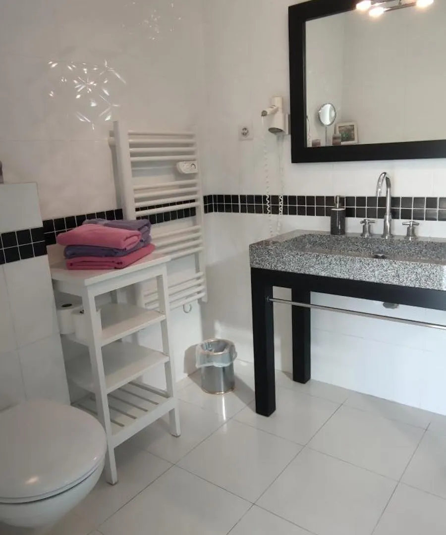 Guest house Chambres D'Hotes Les Iris Sospel