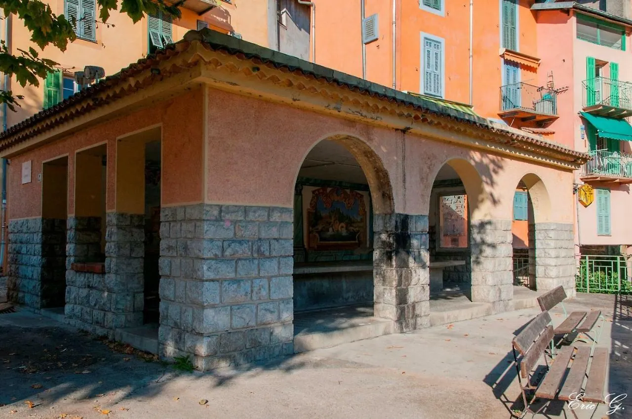 Chambres D'Hotes Les Iris Sospel Guest house