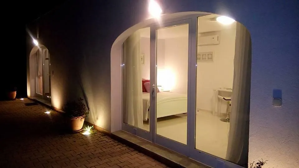 Chambres D'Hotes Les Iris Sospel Guest house